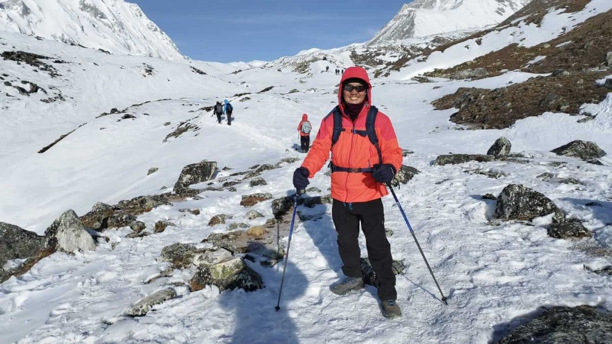 High-altitude acclimatization for trekking in Nepal