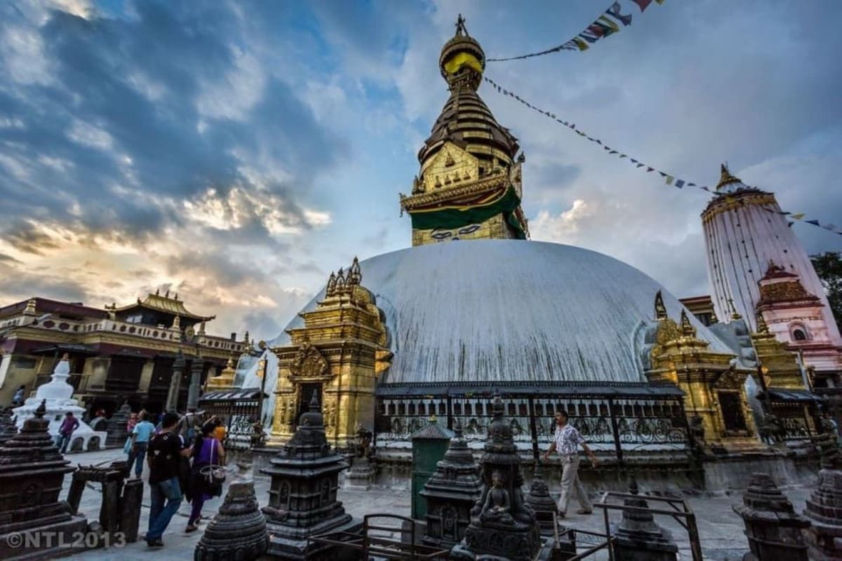 swayambhunath monkey temple in nepal
