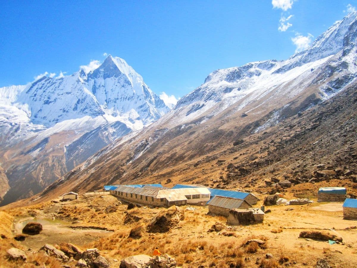 when is the best time to trek annapurna base camp in nepal